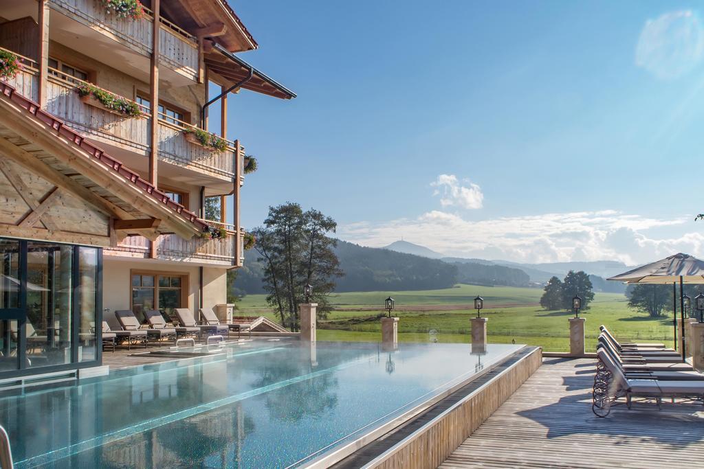 Natur-Wohlfuehlhotel Brunner Hof Arnschwang Esterno foto